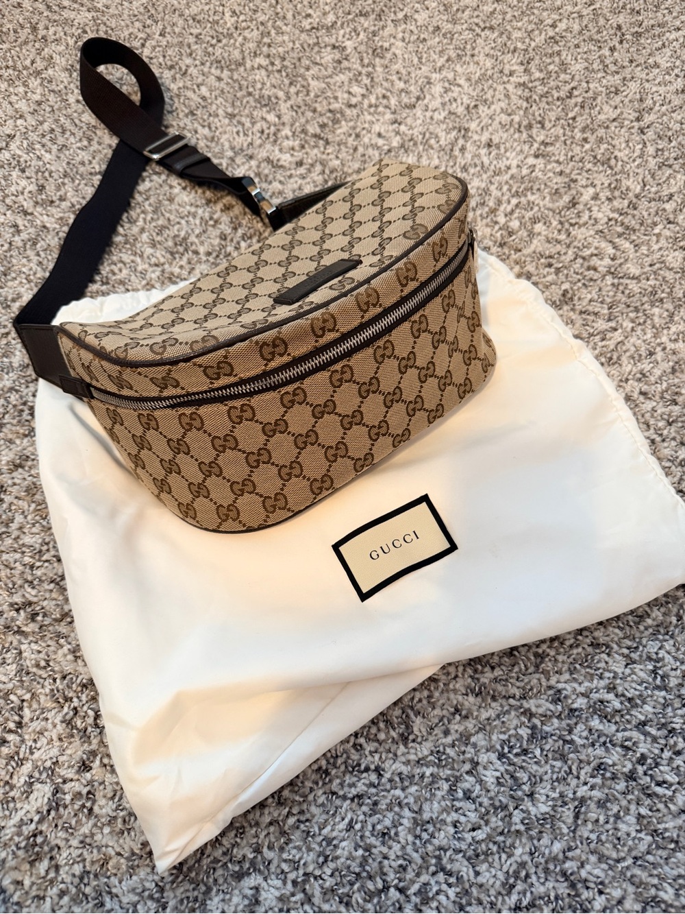 Gucci Tan GG Supreme Canvas Crossbody Belt Bag